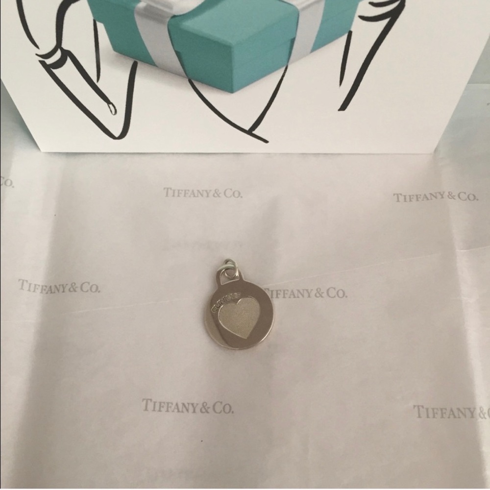 Tiffany & Co SS Clinique Etched Heart Pendant.